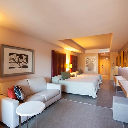 Lopesan Baobab Resort Meloneras Esterno foto A room at the hotel